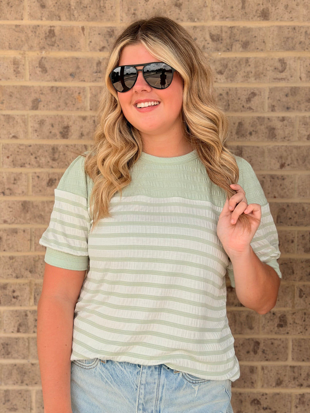 KARI STRIPED PUFF SLEEVE KNIT TOP