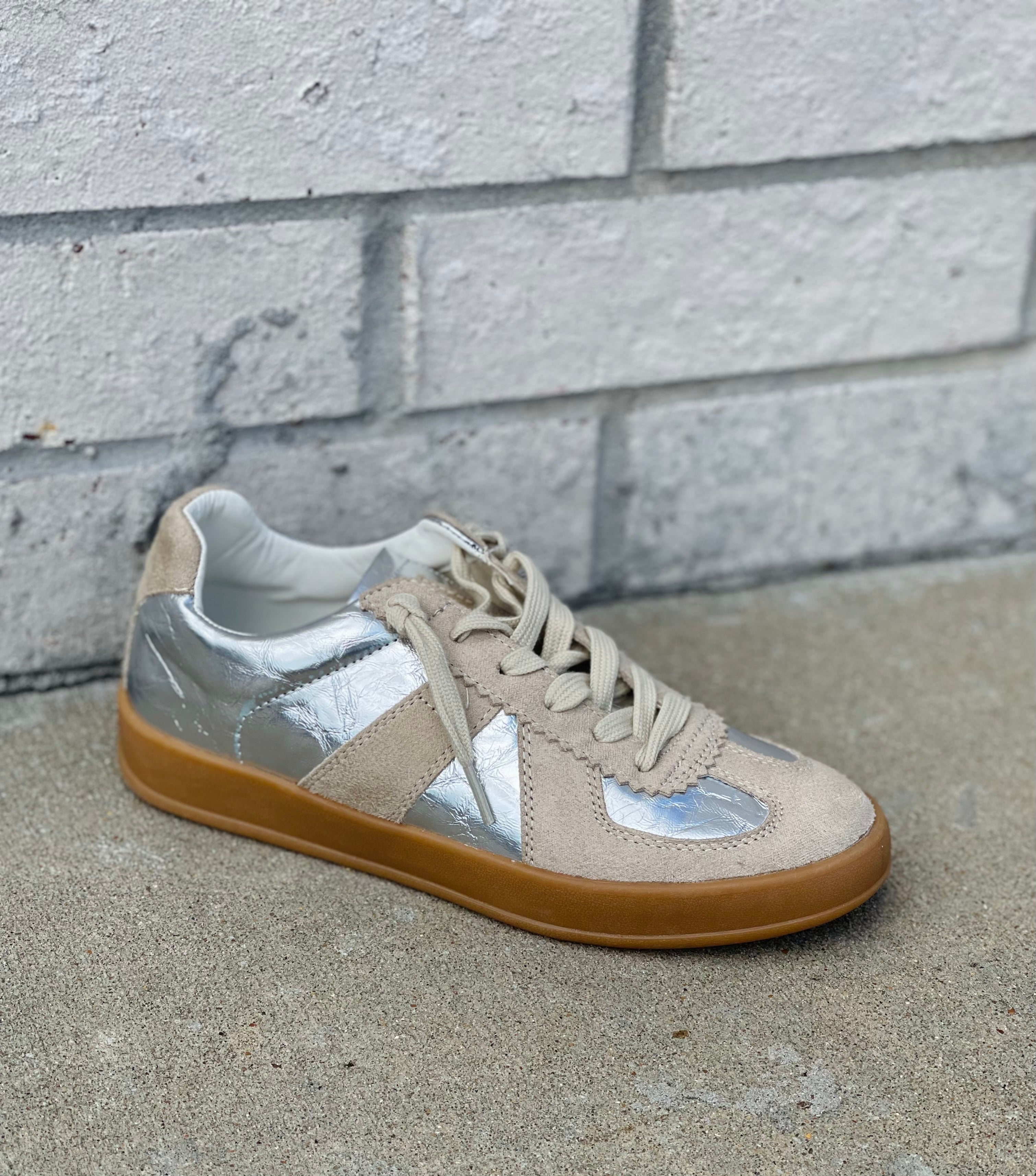 Vera Tennis Shoe by Mi.iM