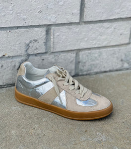 Vera Tennis Shoe by Mi.iM