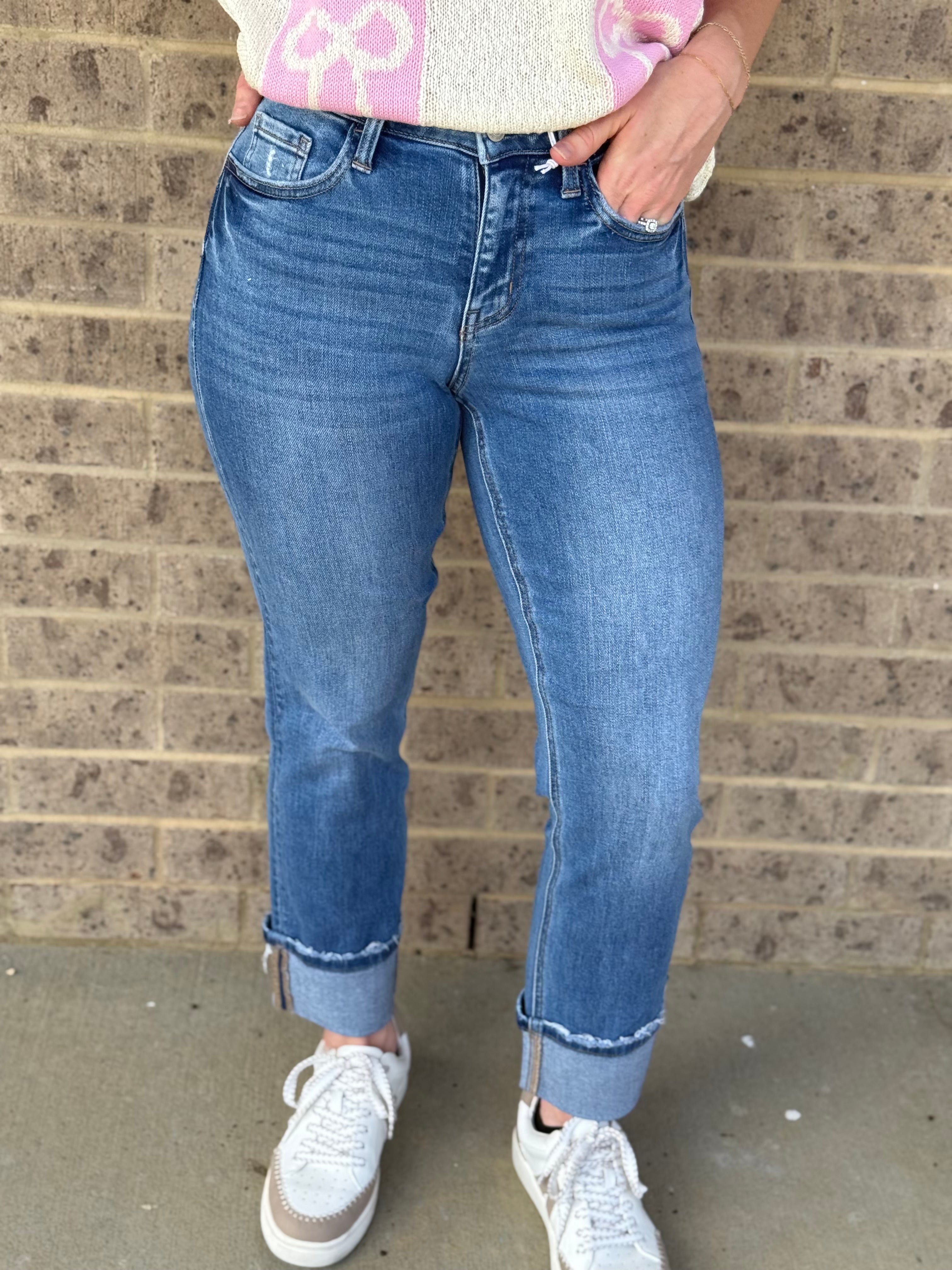 Daphne High Rise Cuffed Straight