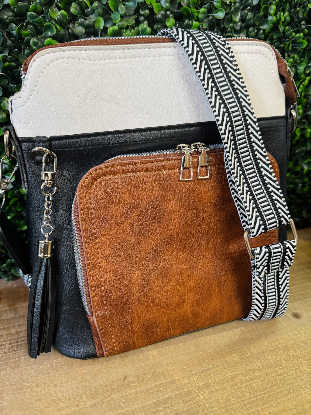 Hadley Crossbody