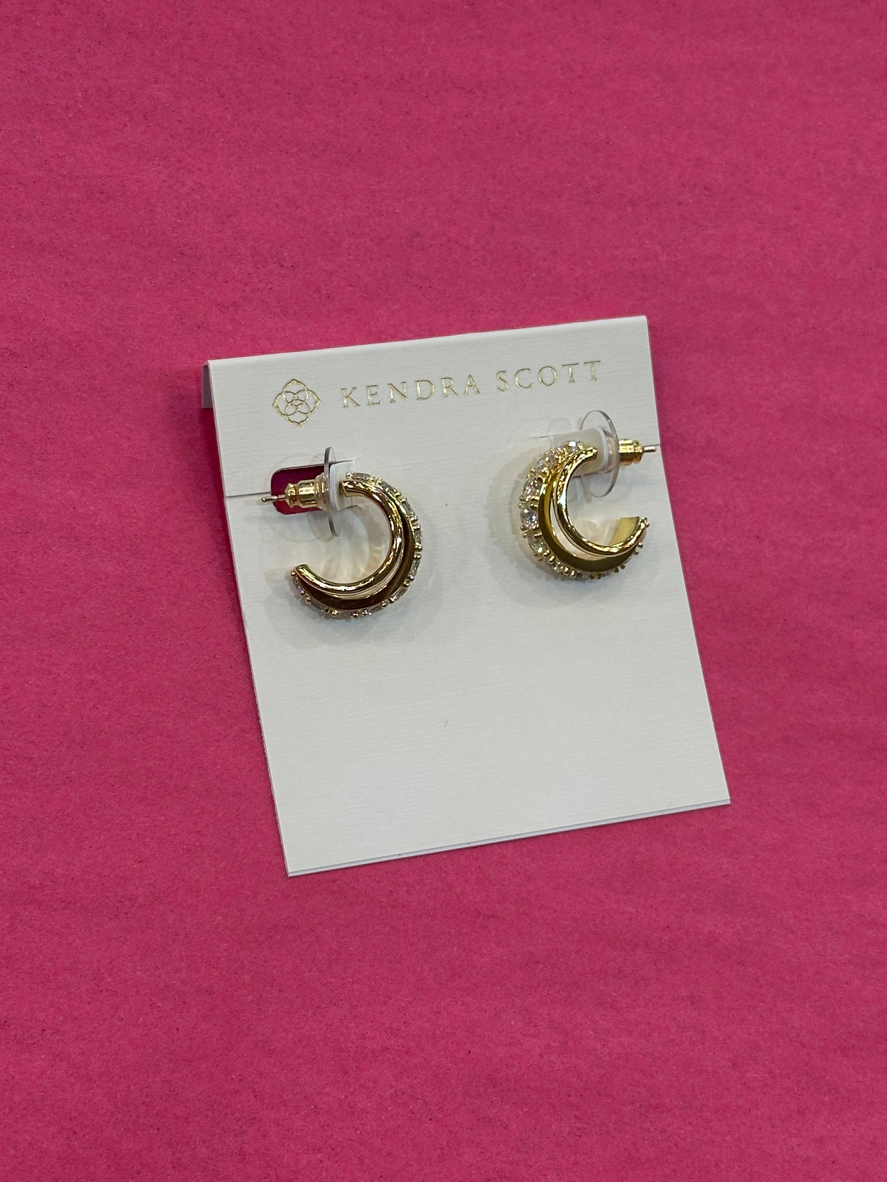 Livy Huggie Earring Gold Metal