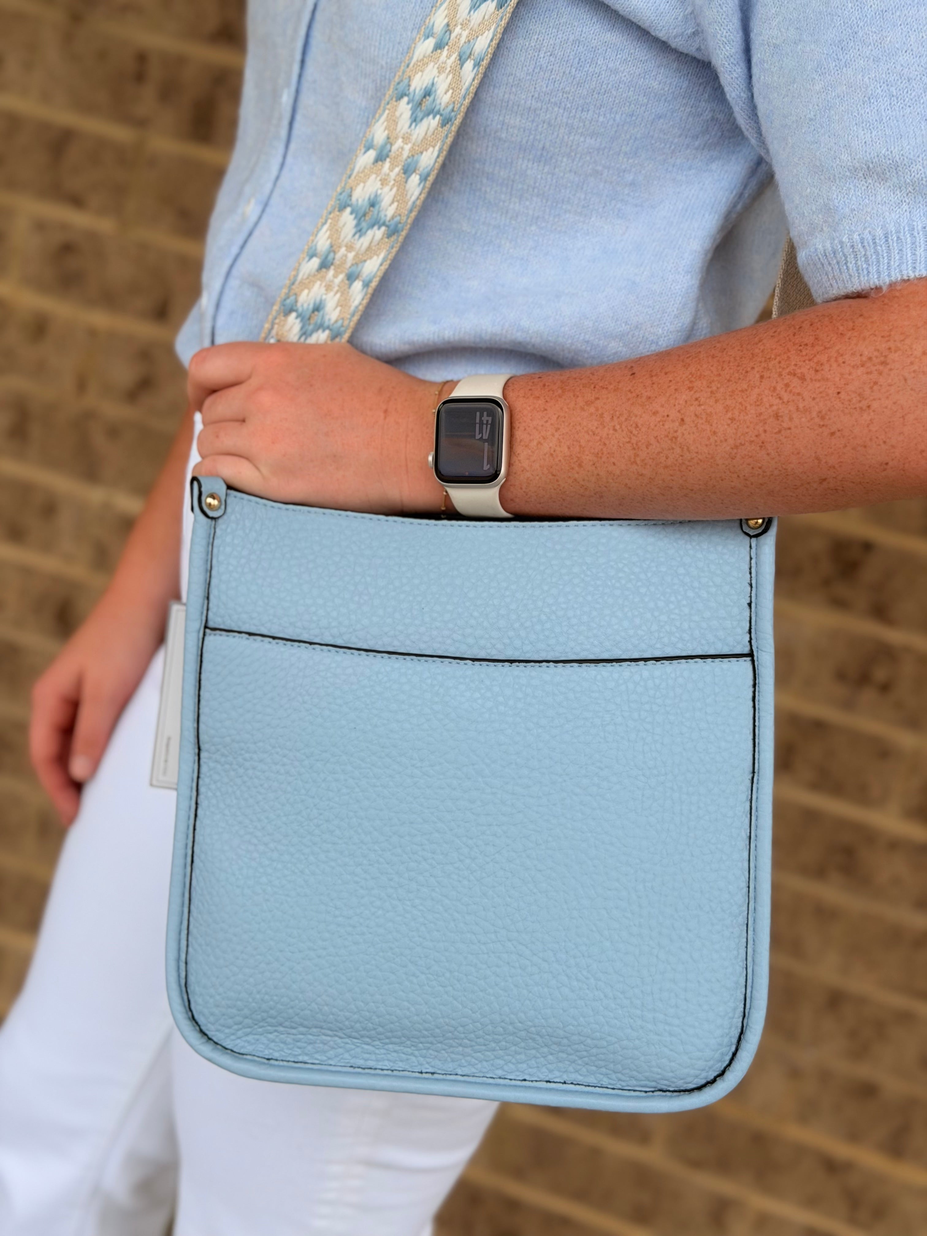 Posie Crossbody w/ Removable Strap