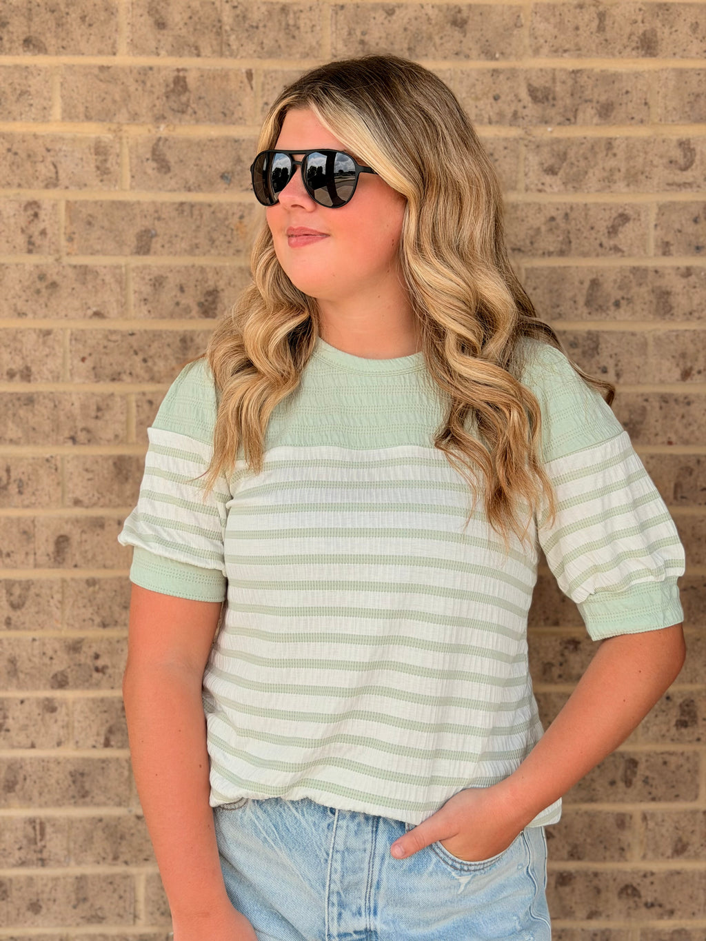 KARI STRIPED PUFF SLEEVE KNIT TOP