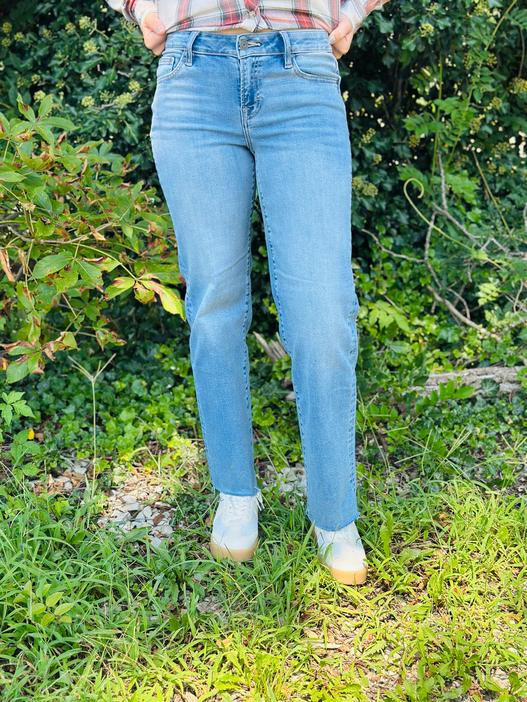 Hidden Clean Stretch Straight