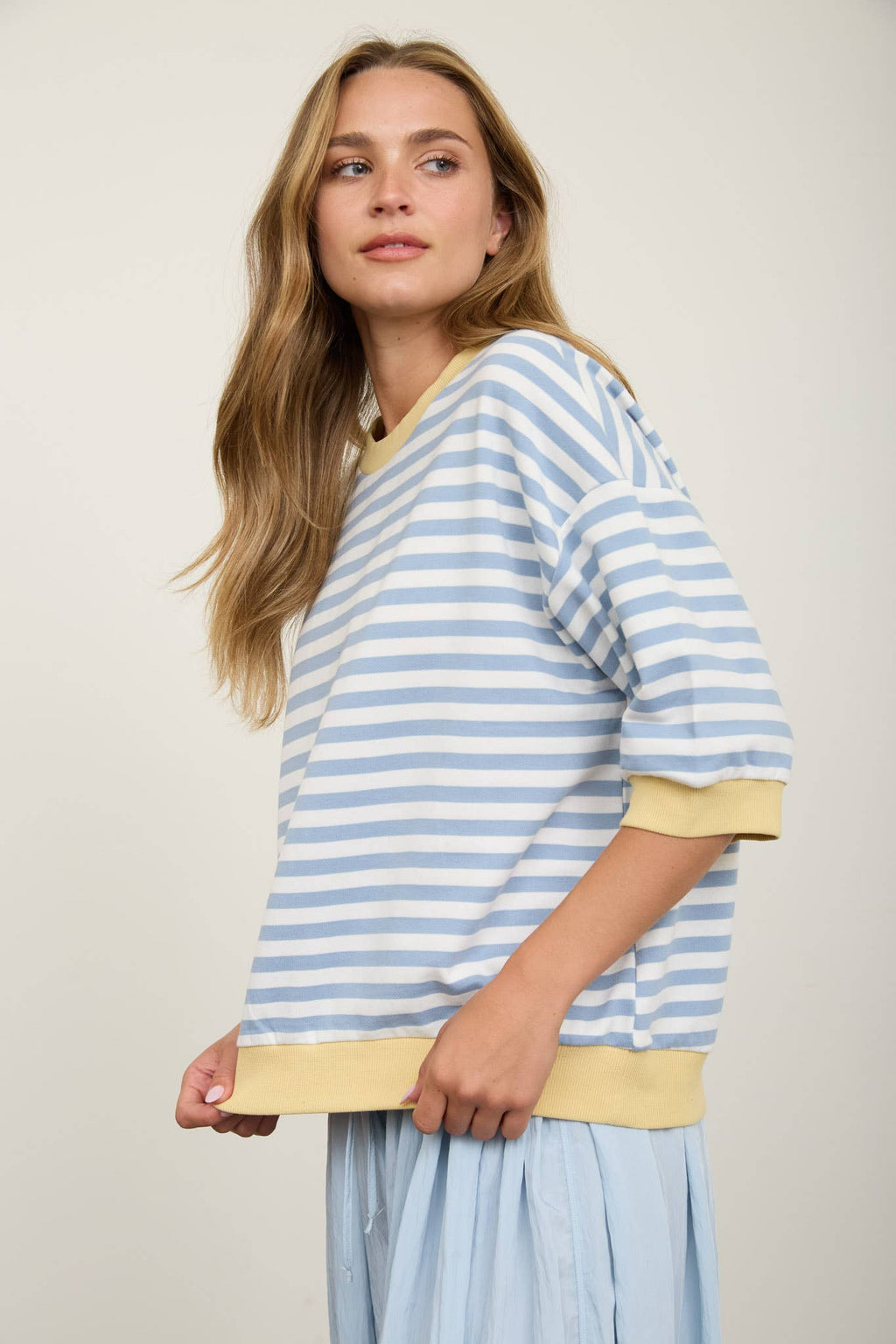 COLORBLOCK TRIM STRIPE SHORT DROP SLEEVE KNIT TOP