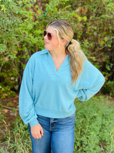 Zoe V-Neck Pullover