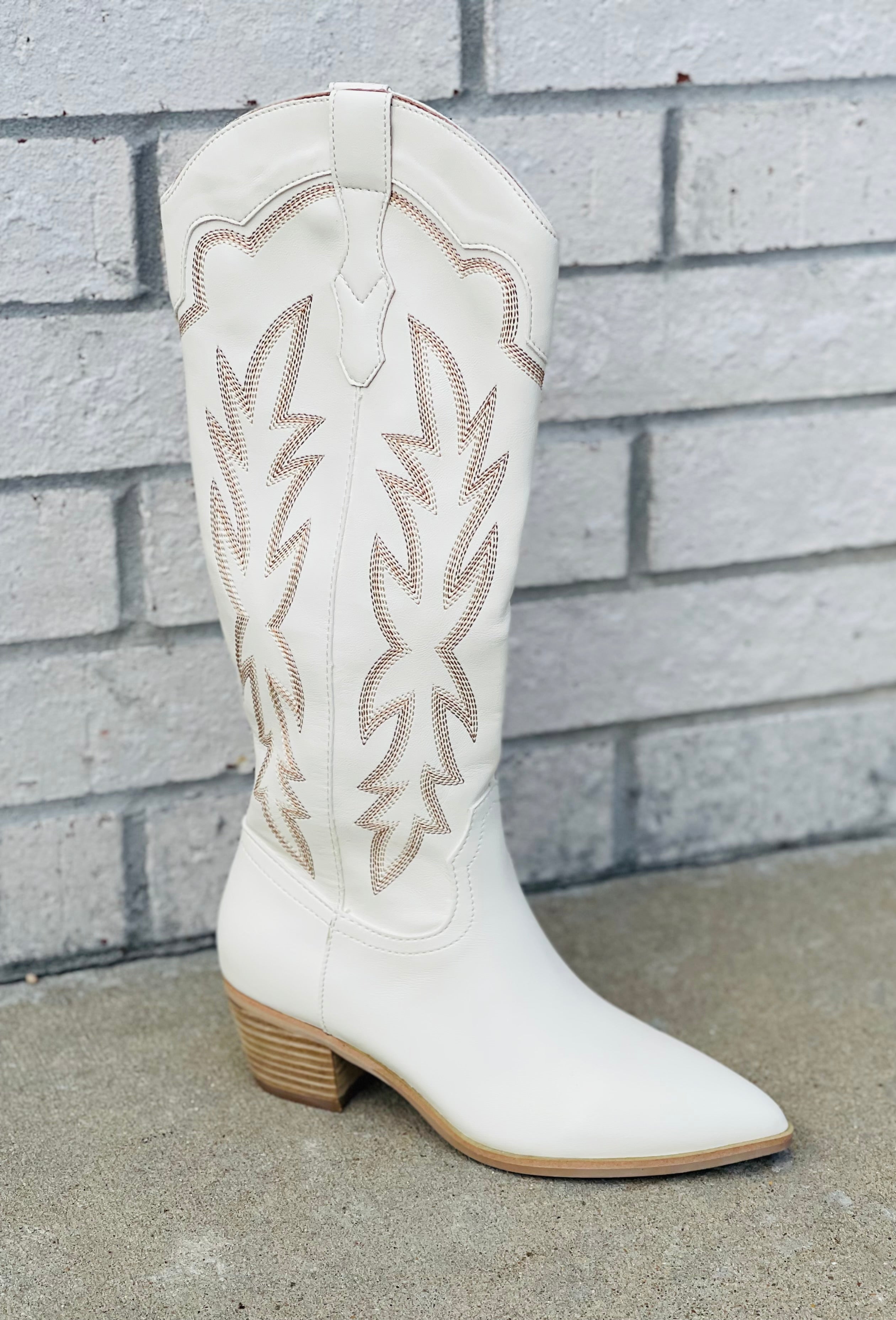 Samantha Boot by Mi.iM