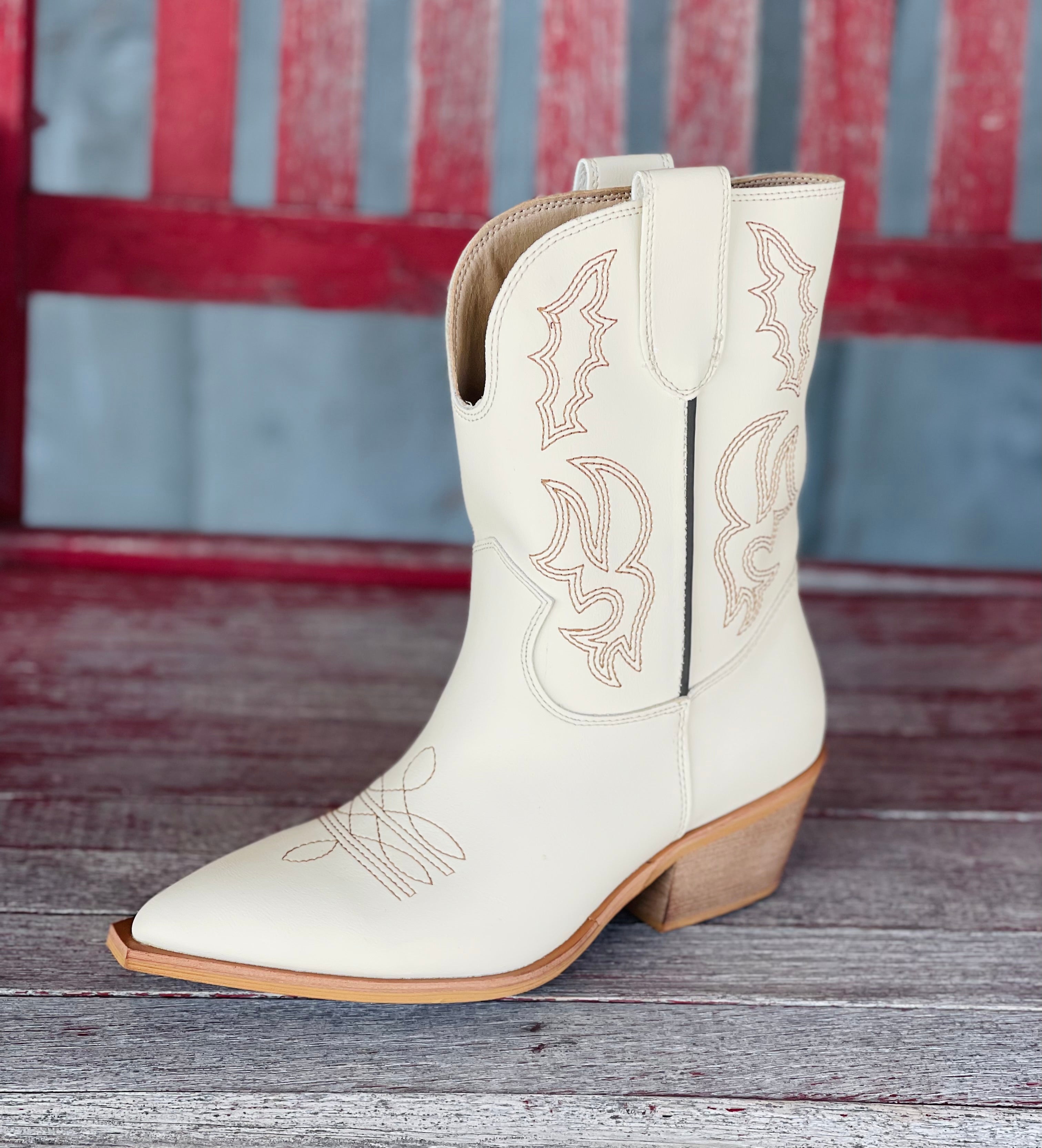 Nelly Boot by Mi.iM