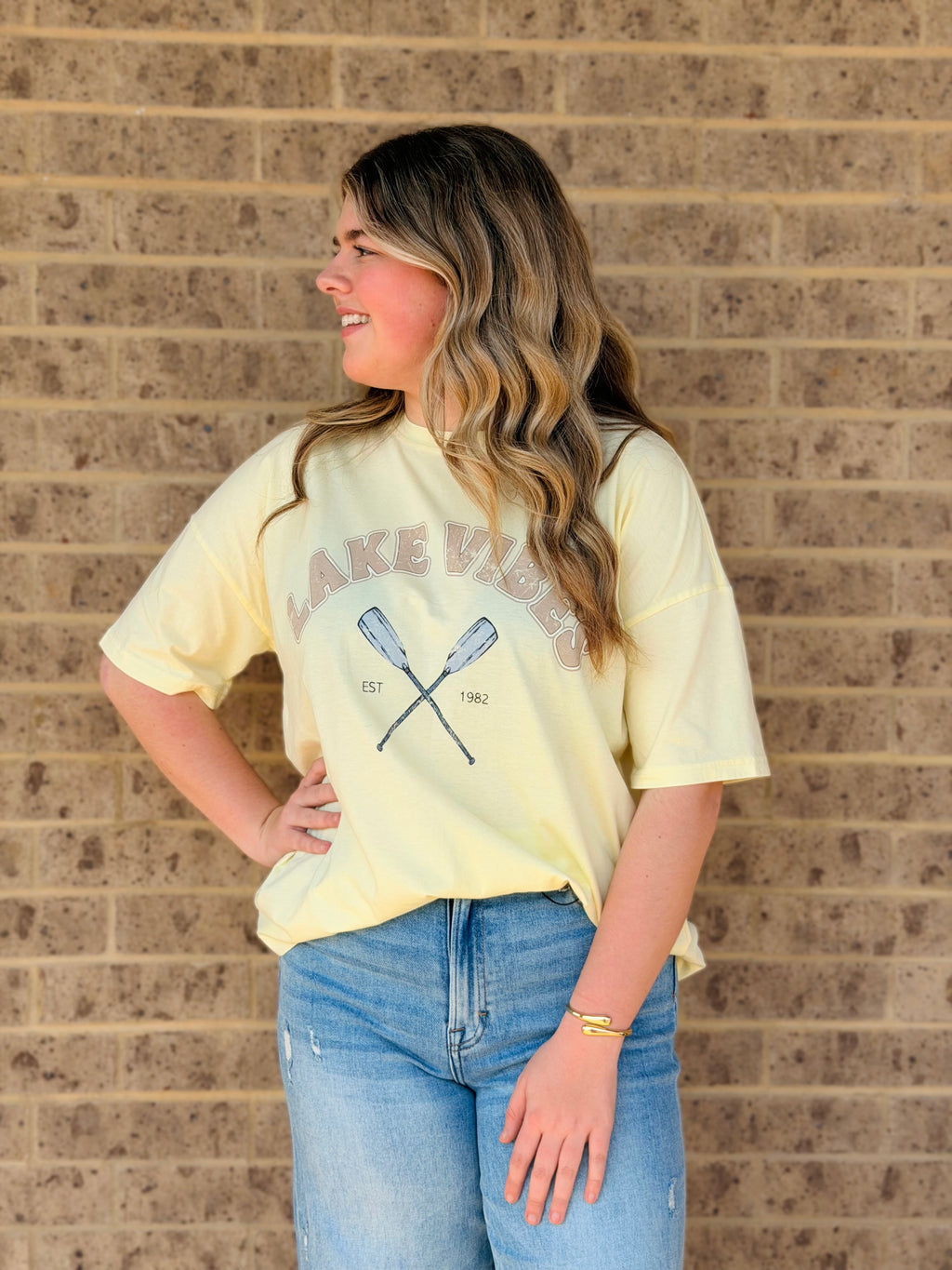 Lake VIBES Tee