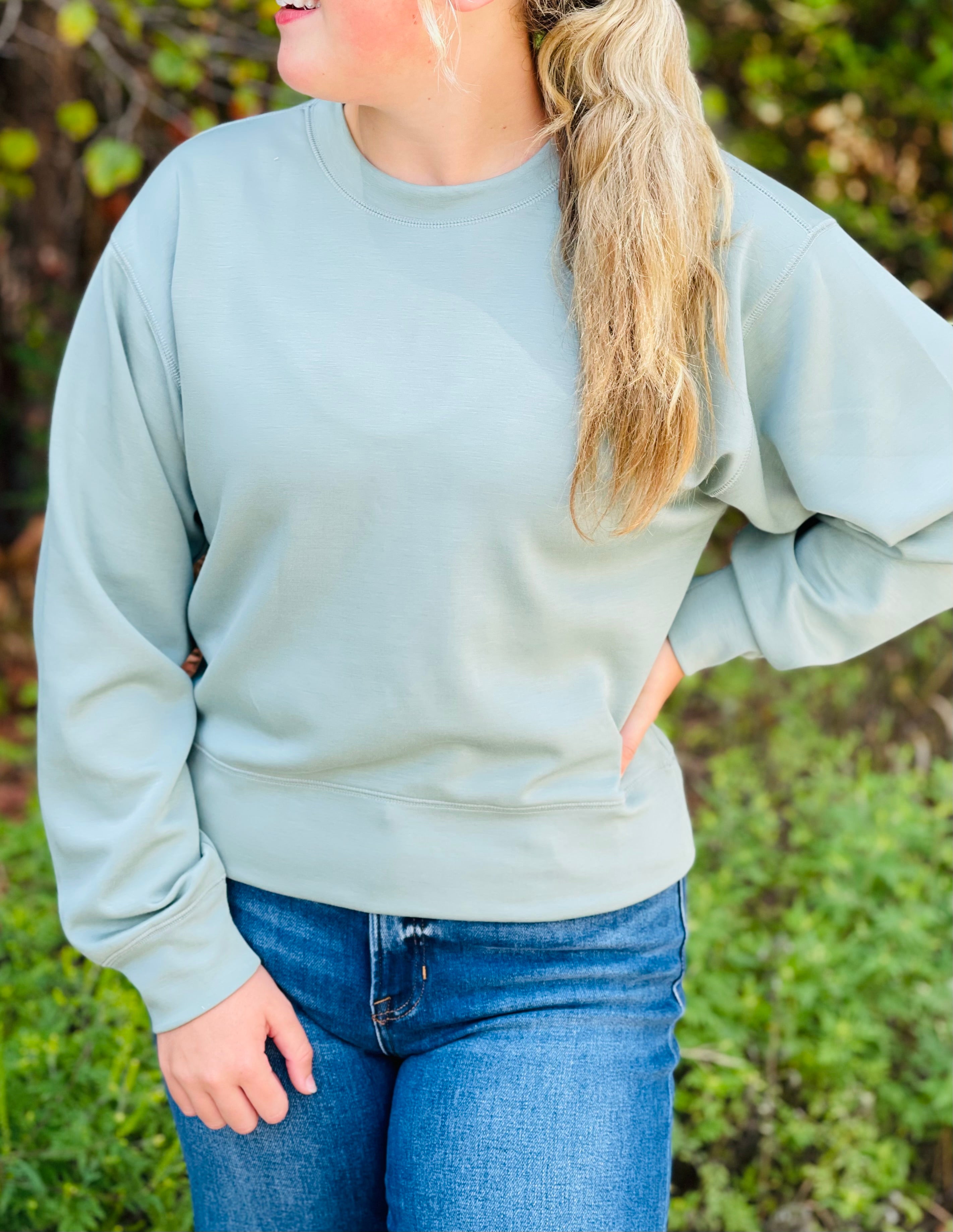 Amy Classic Crewneck Sweatshirt