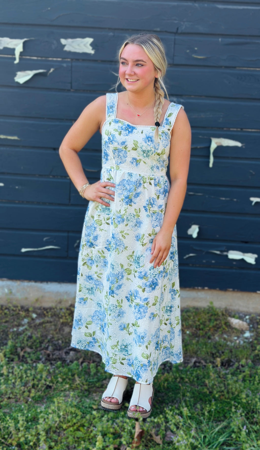 Terri Scallop Trim MIDI