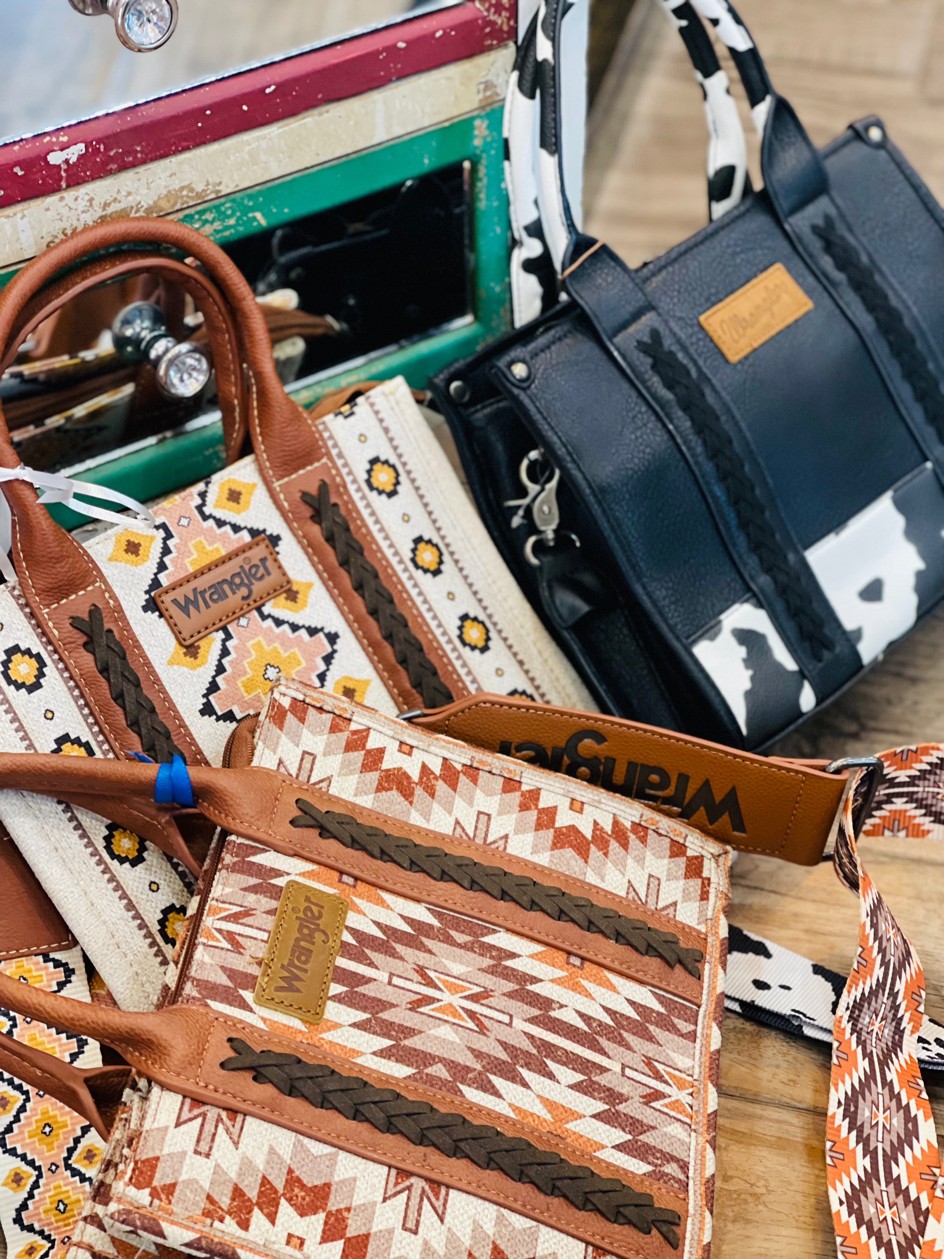 Wrangler Tote w/ Crossbody Strap