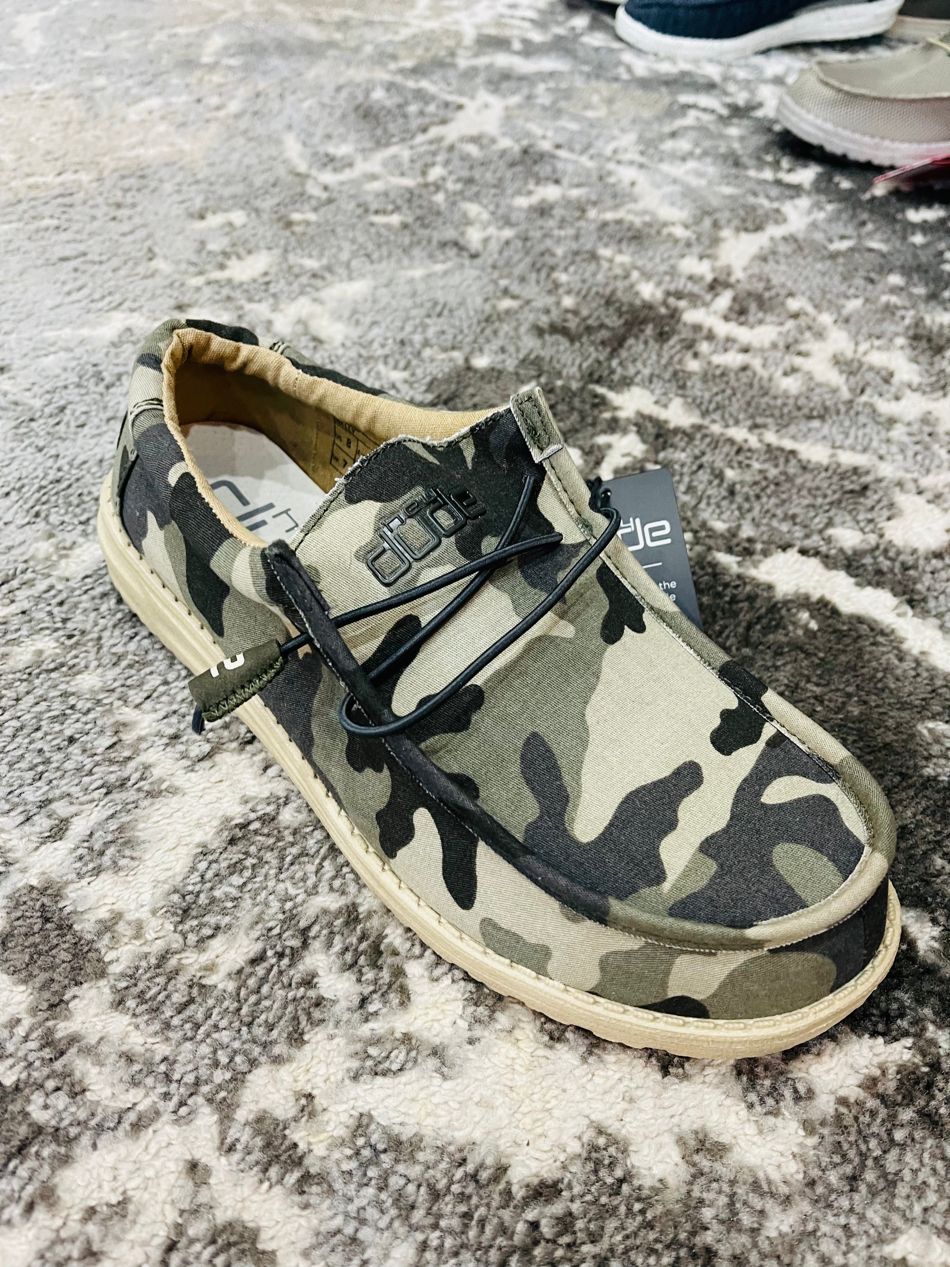 Wally Camo
