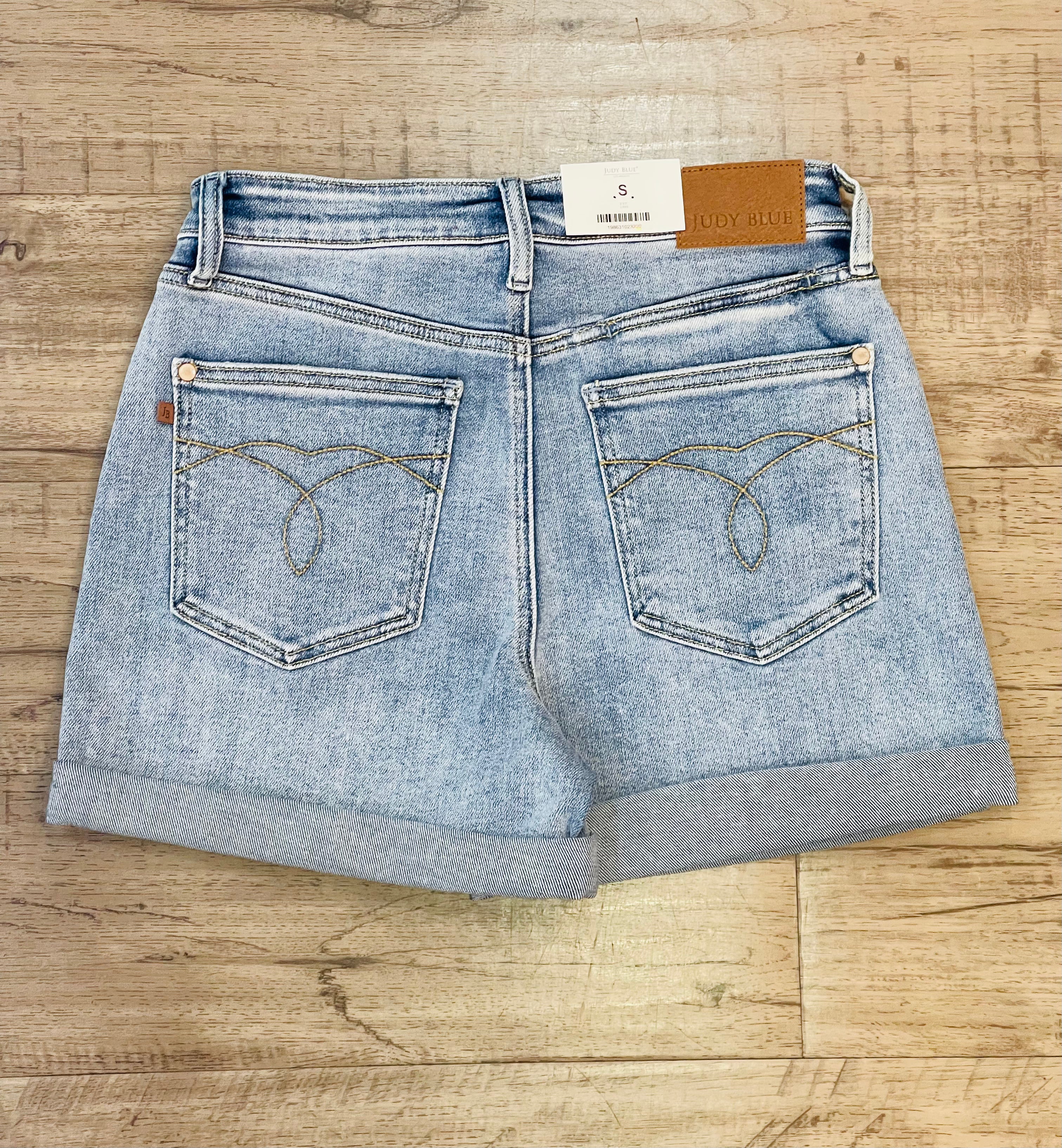 Highwaist Slim Short by Judy Blue