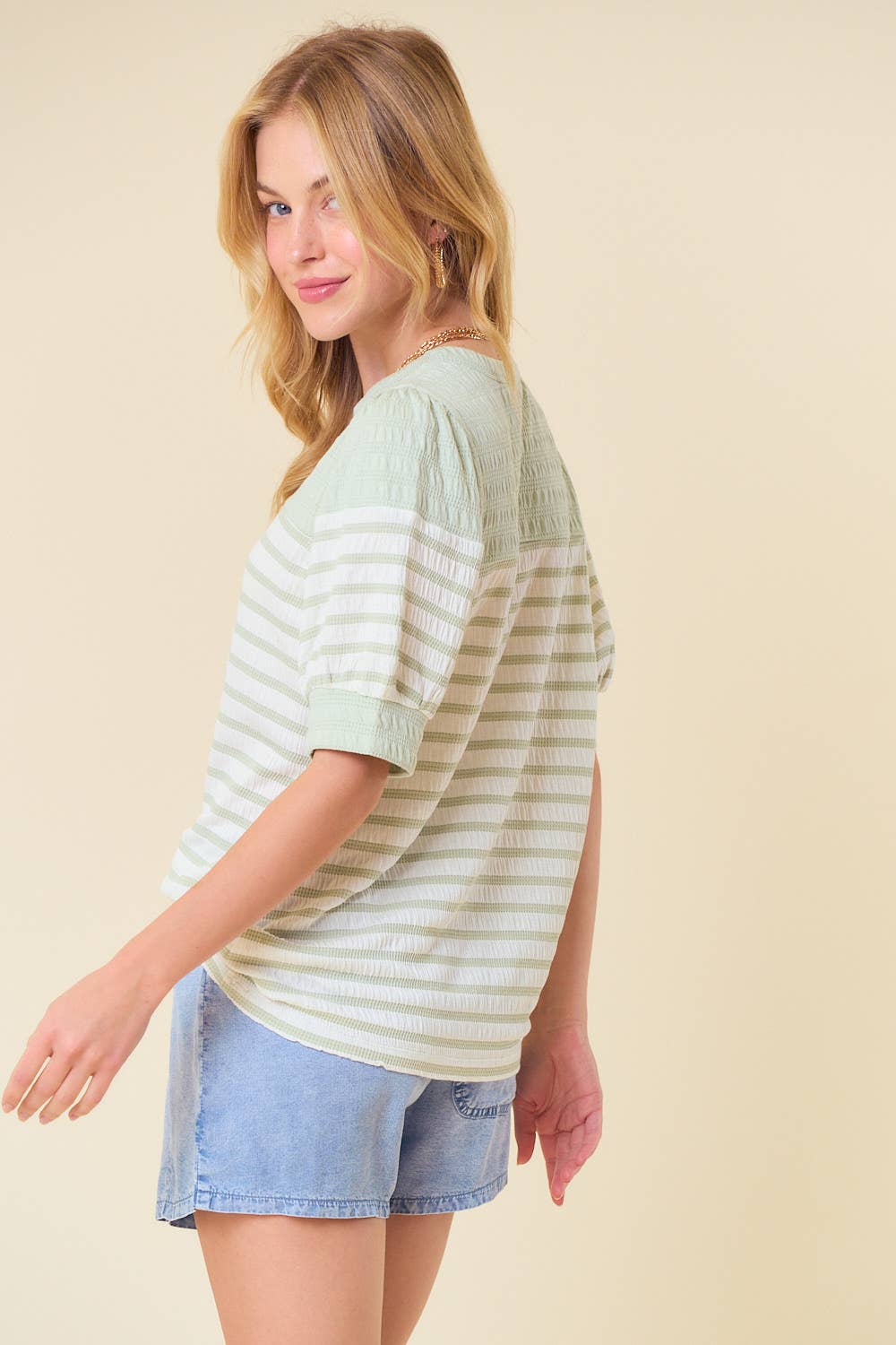 KARI STRIPED PUFF SLEEVE KNIT TOP