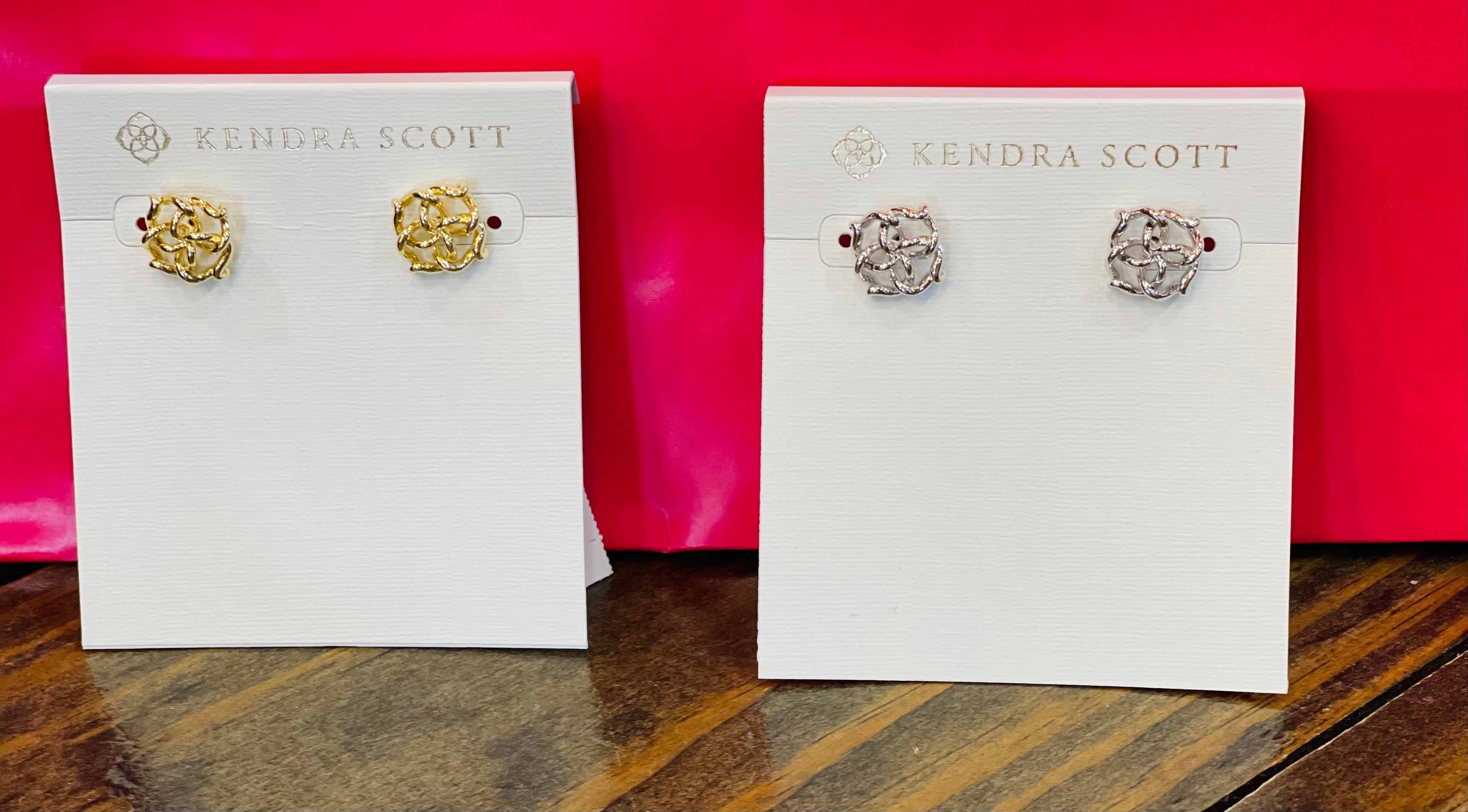 KELLY STUD EARRING